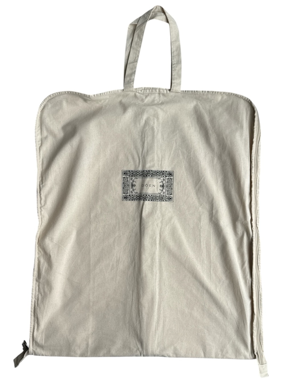 DÔEN Garment Bag Ivory Cotton Zip Travel Dress Storage Bag Logo